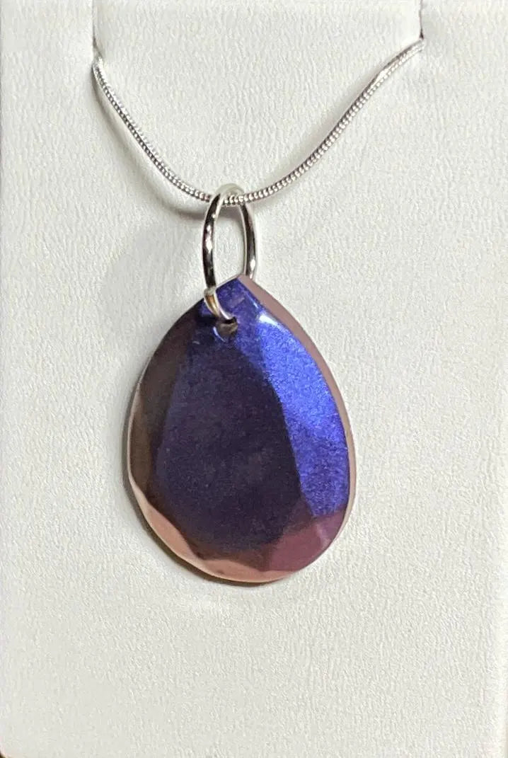 Farbwechsel-Halskette - Tropfenform Lila/Rosa/Blau
