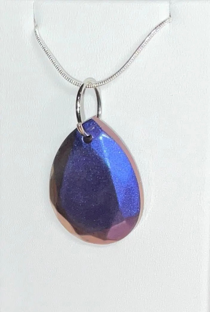 Farbwechsel-Halskette - Tropfenform Lila/Rosa/Blau