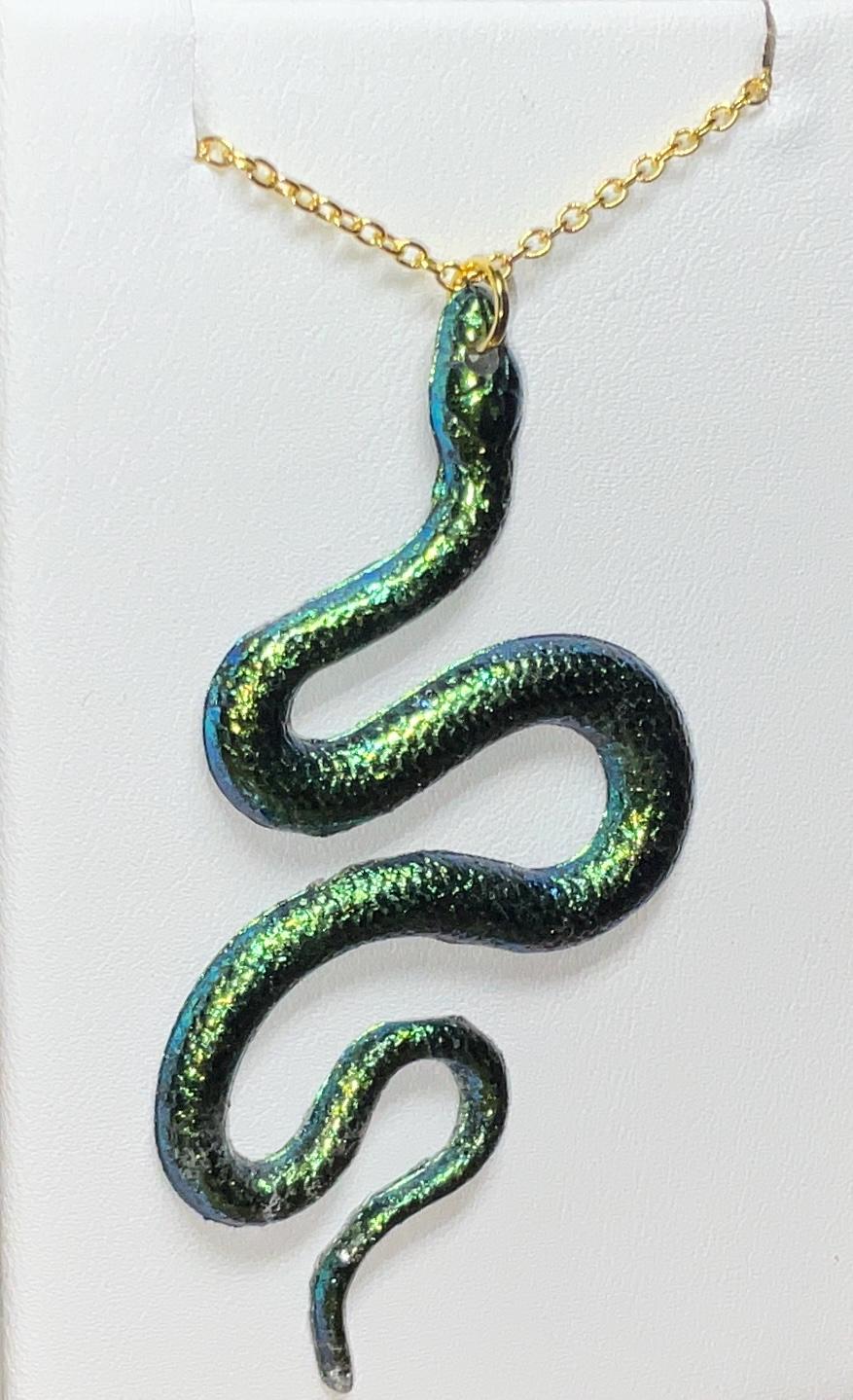 Color-Shift Snake Necklace on Gold Cable Chain green/yellow