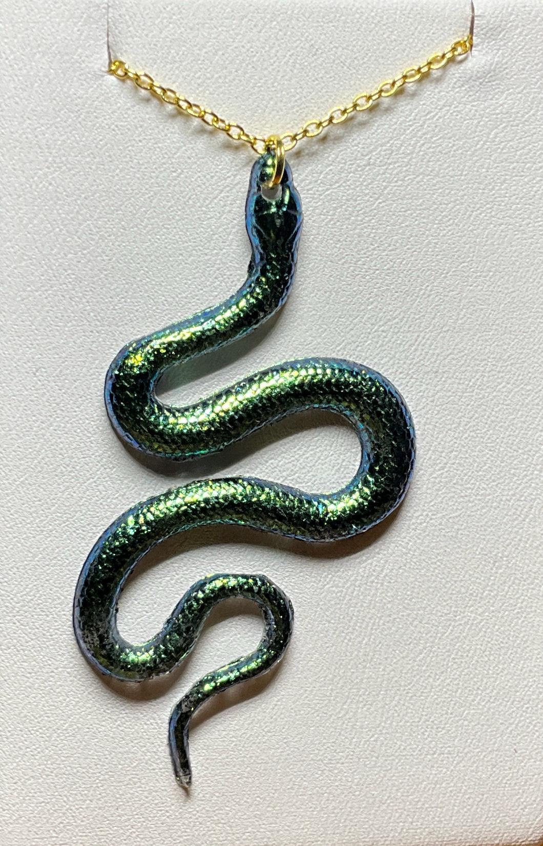 Color-Shift Snake Necklace on Gold Cable Chain green/yellow