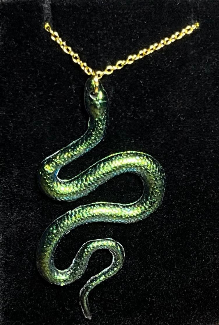 Color-Shift Snake Necklace on Gold Cable Chain green/yellow