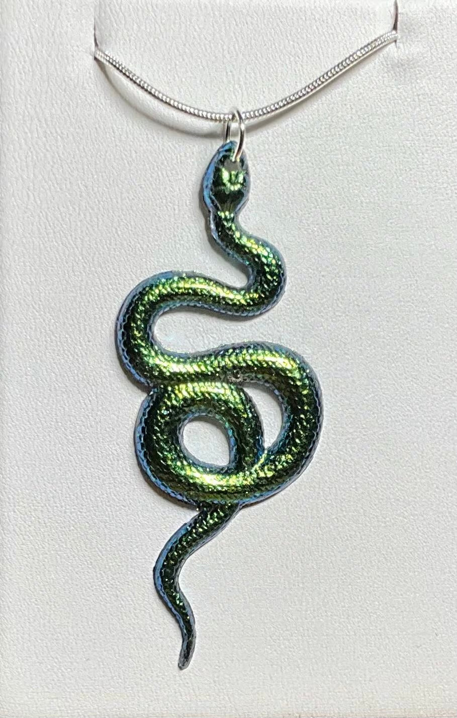 Color-Shift Snake Necklace on Silver Snake Chain green/yellow