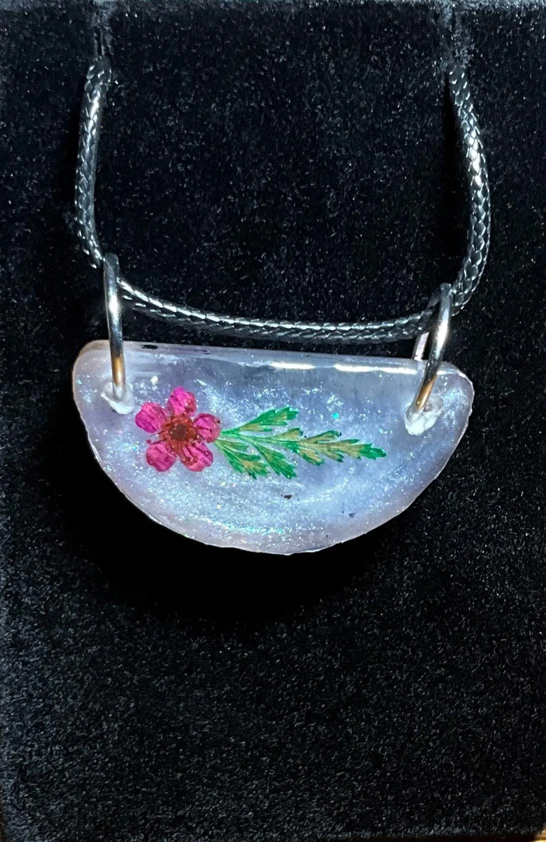 Elegant Red Flower Necklace