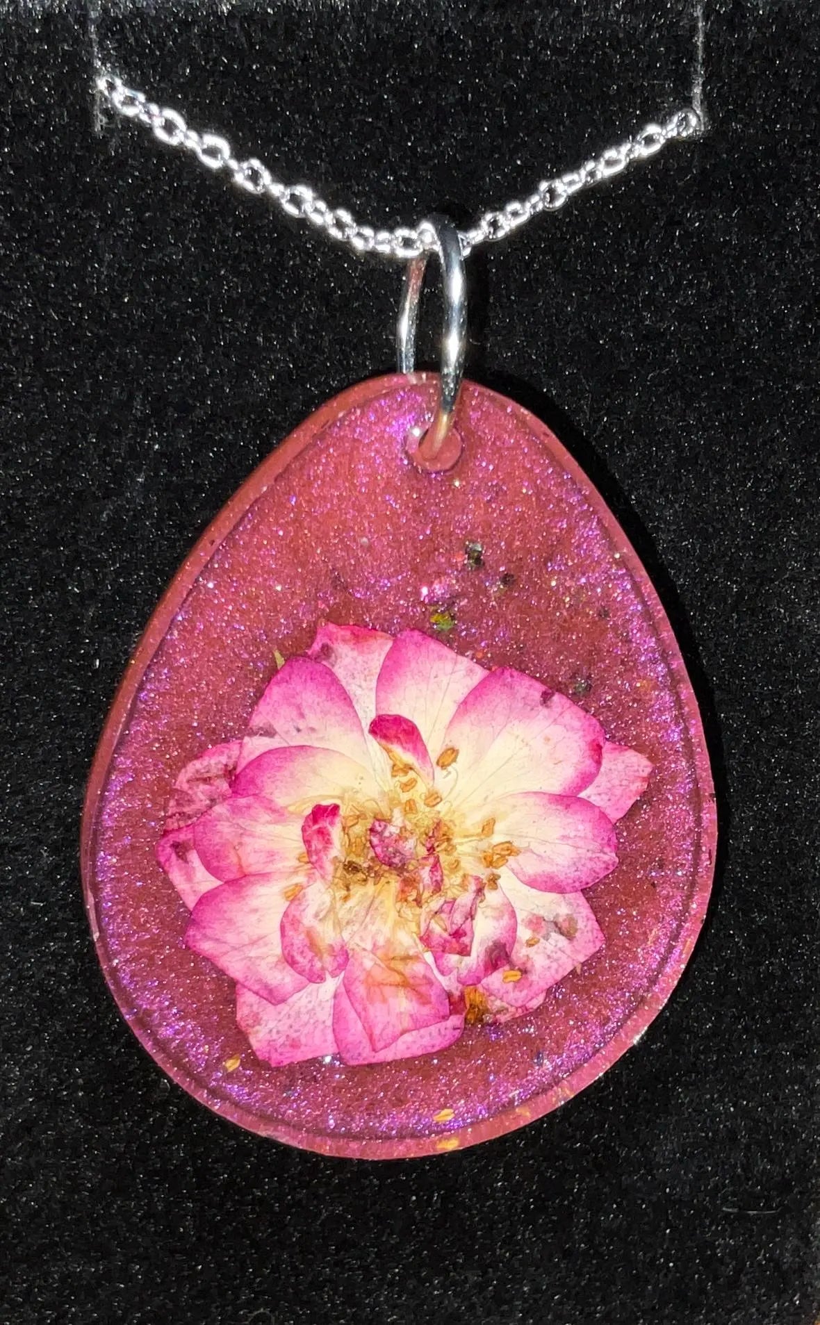 Rose Necklace - Pink/White
