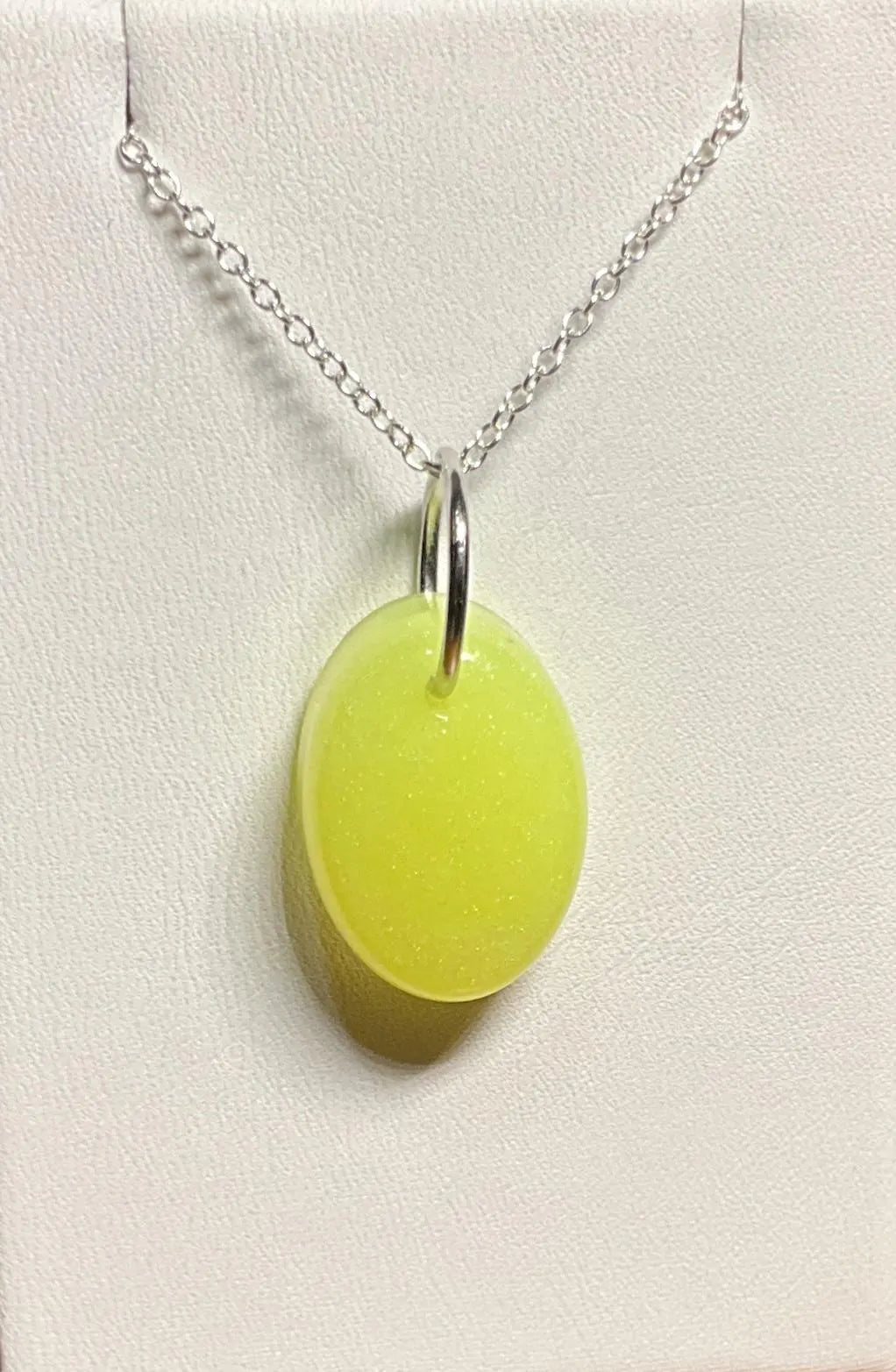 Shimmery Glow-in-the-Dark 5 Pendant Set