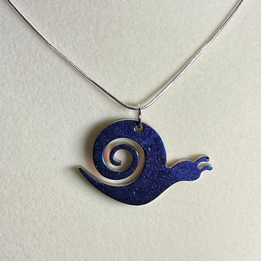 Color-Shift Snail Necklace
