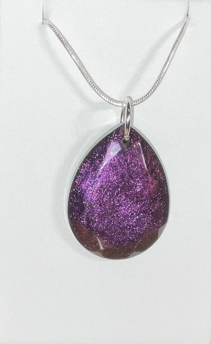 Color-Shift Necklace - Teardrop Burgundy