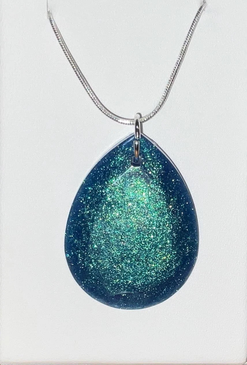 Color-Shift Necklace - Teardrop Green/Blue