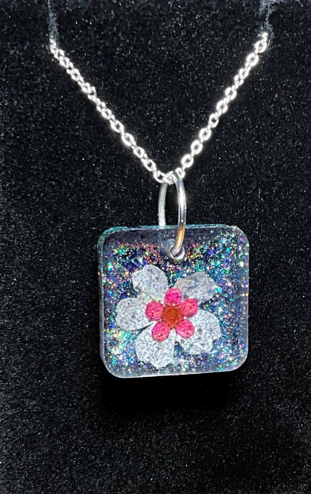 Holographic Flower Necklace