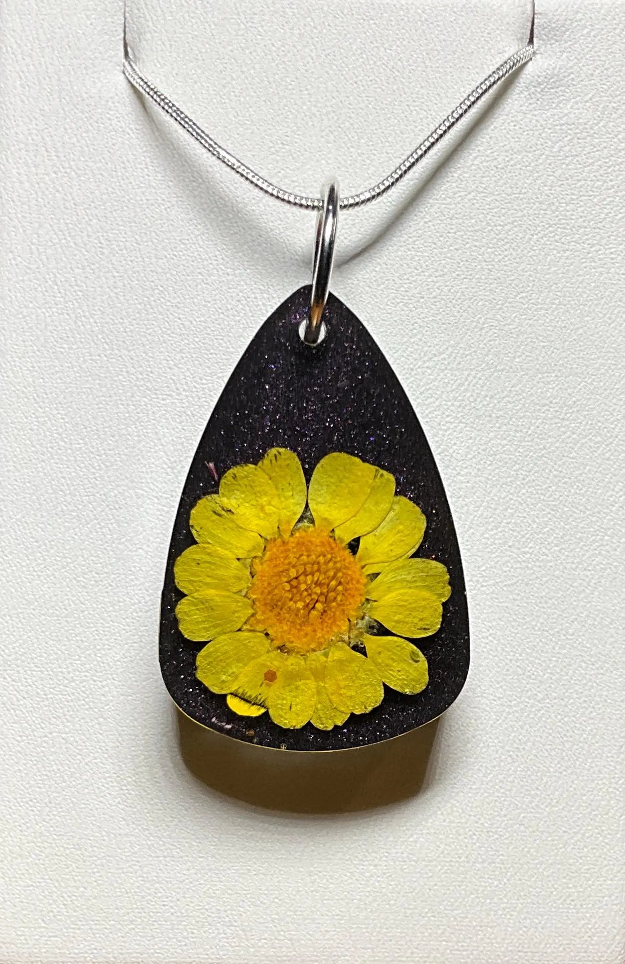 Yellow Daisy Necklace