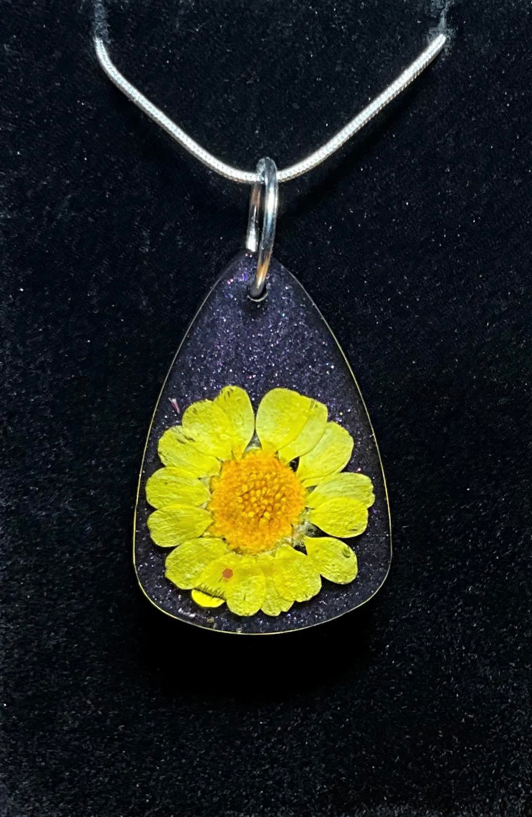 Yellow Daisy Necklace