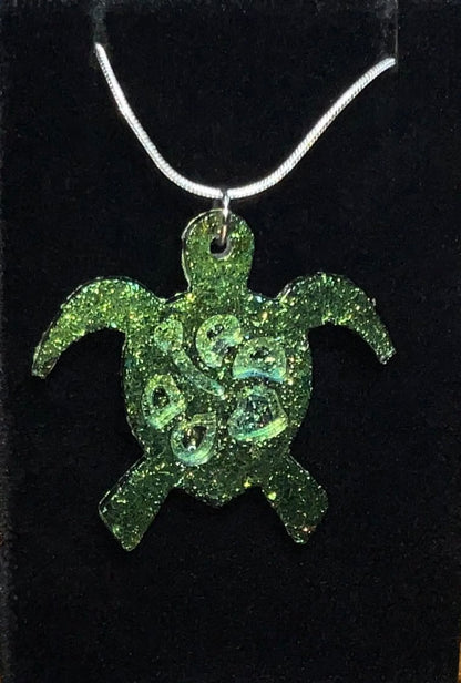 Color-Shift Turtle Necklace