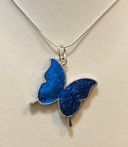 Color-shift Butterfly Necklace Blue Purple