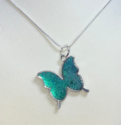 Color-shift Butterfly Necklace Green Purple