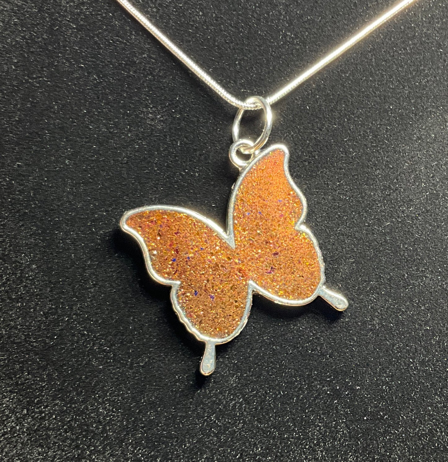 Color-shift Butterfly Necklace Orange Yellow Pink