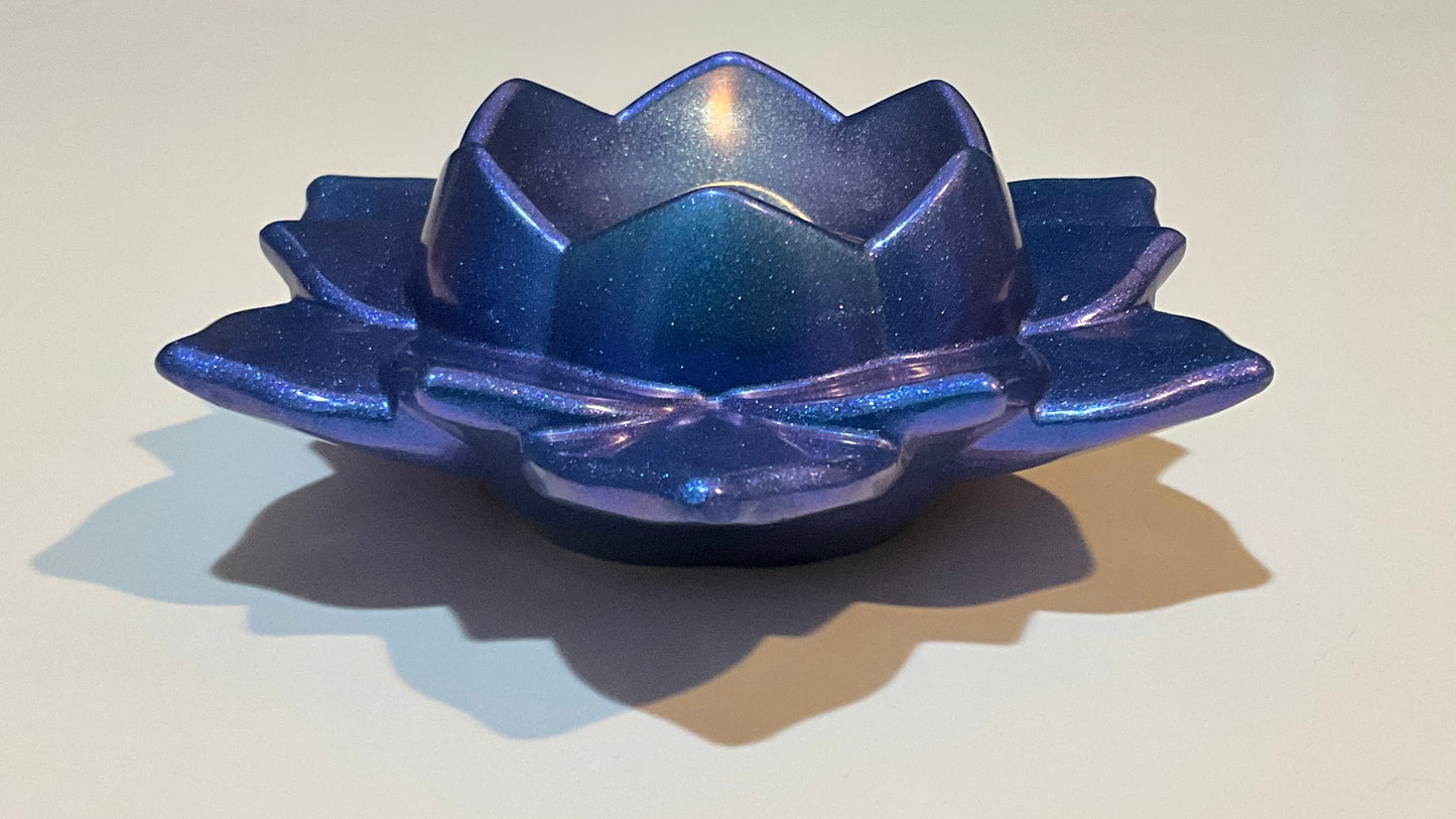 Color Shift Lotus Flower Tealight Candle Holder Blue Purple