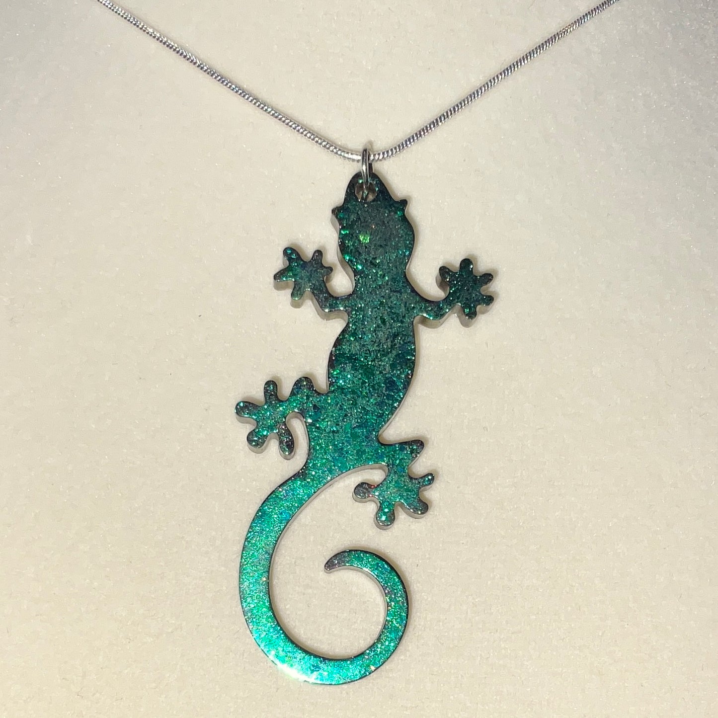 Color-Shift Lizard Necklace