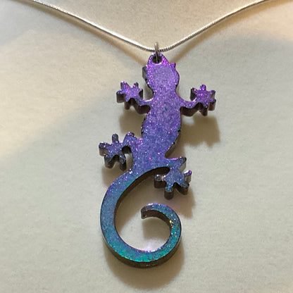 Color-Shift Lizard Necklace