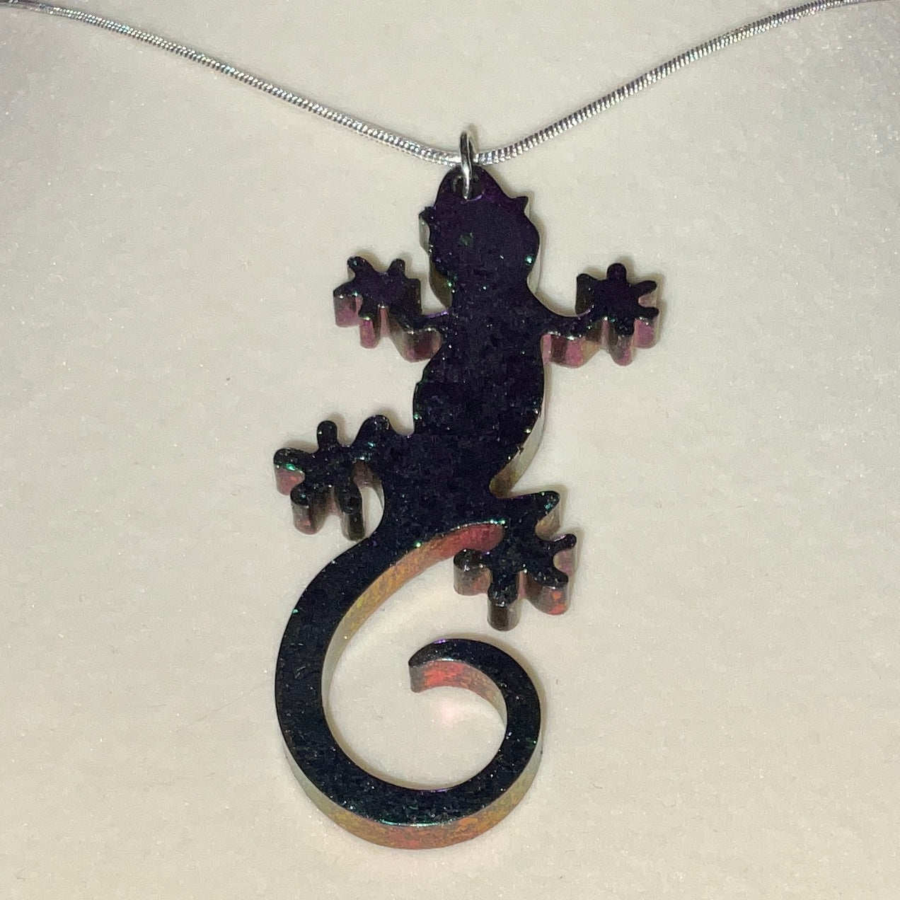 Color-Shift Lizard Necklace