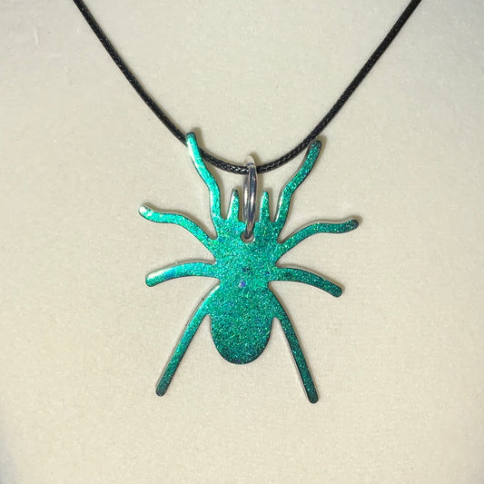 Color-Shift Spider Necklace